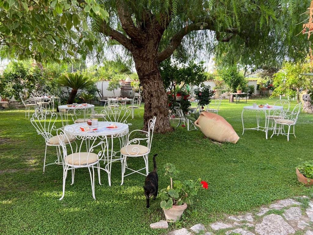 Bed and Breakfast La Capanna Di Giuseppe E Maria Таормина Экстерьер фото